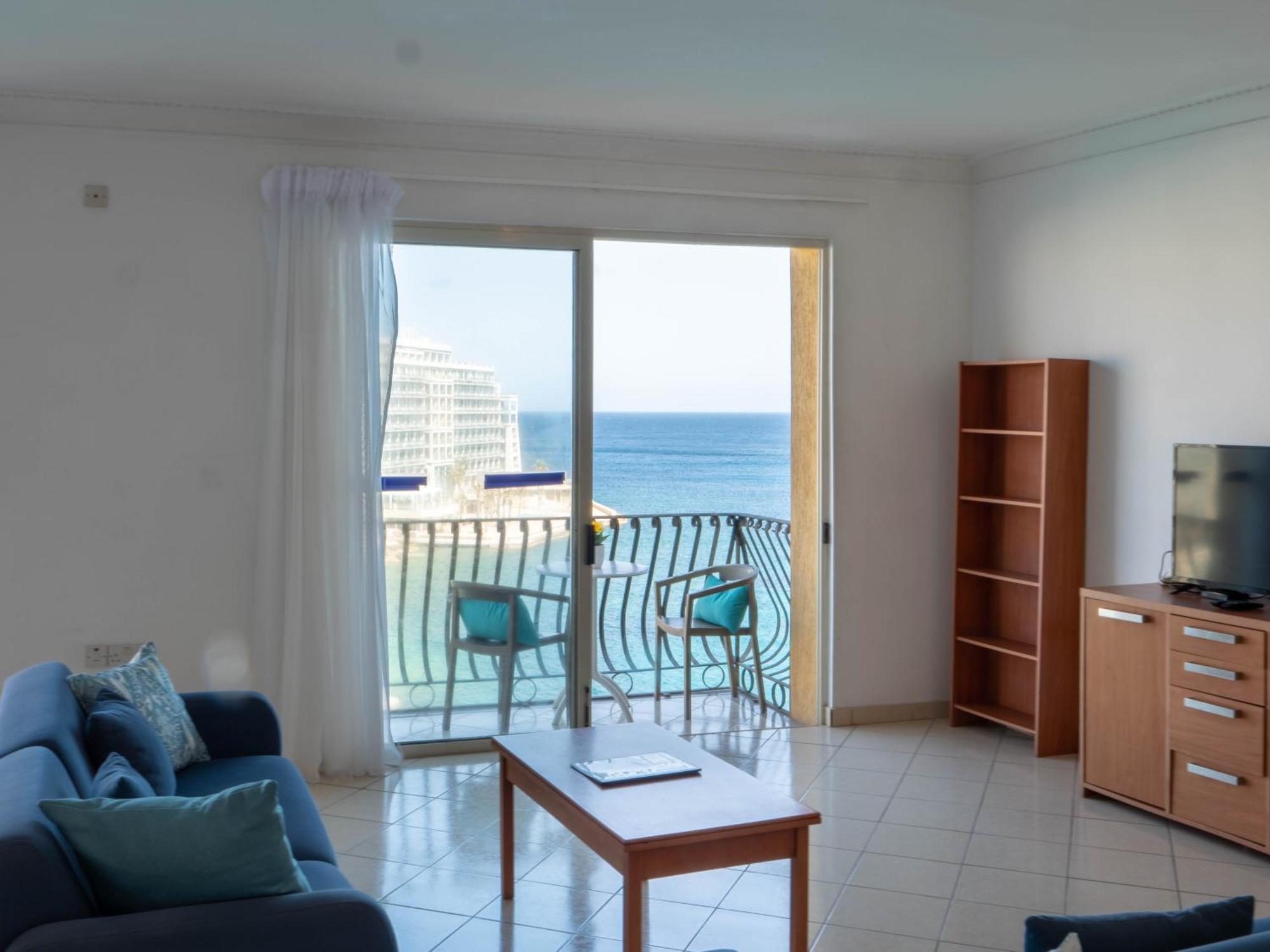 Morina Court - Seaview Apartments And Penthouse In St Julians By Shortletsmalta St. Julian's Exterior foto